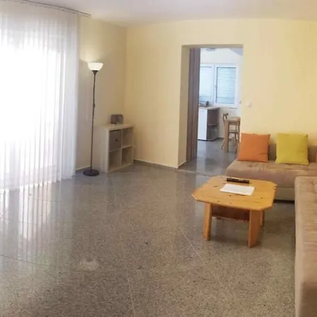 A Spacious 3 Bedroom In Bad Abbach/regensburg 公寓