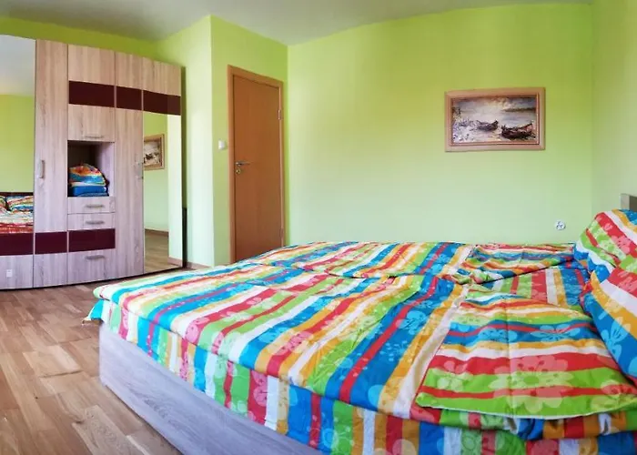 A Spacious 3 Bedroom In Bad Abbach/regensburg 公寓 *