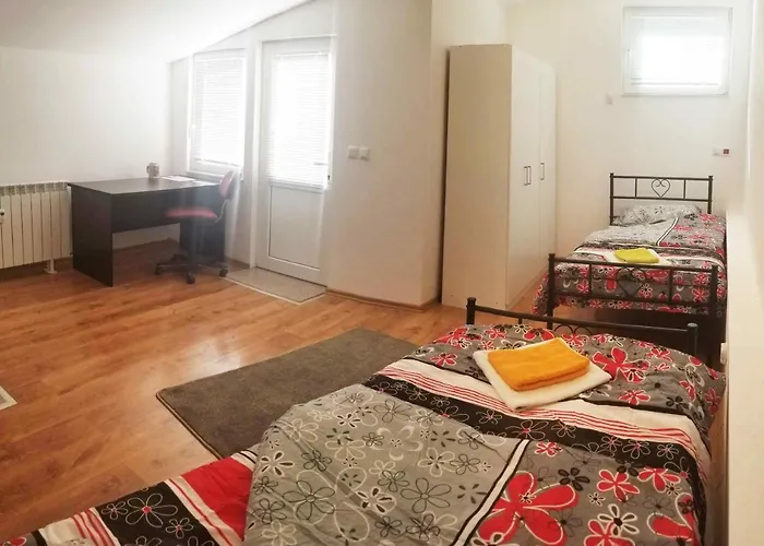A Spacious 3 Bedroom In Bad Abbach/regensburg 公寓 *